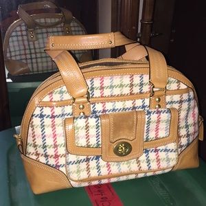 🌻Coach satchel: wool/ leather tattersall plaid💖